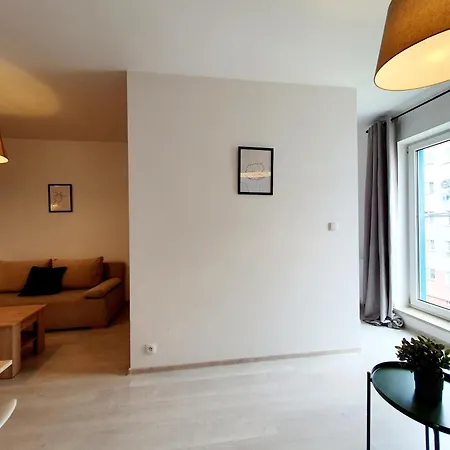 Sunrise V Apartment *